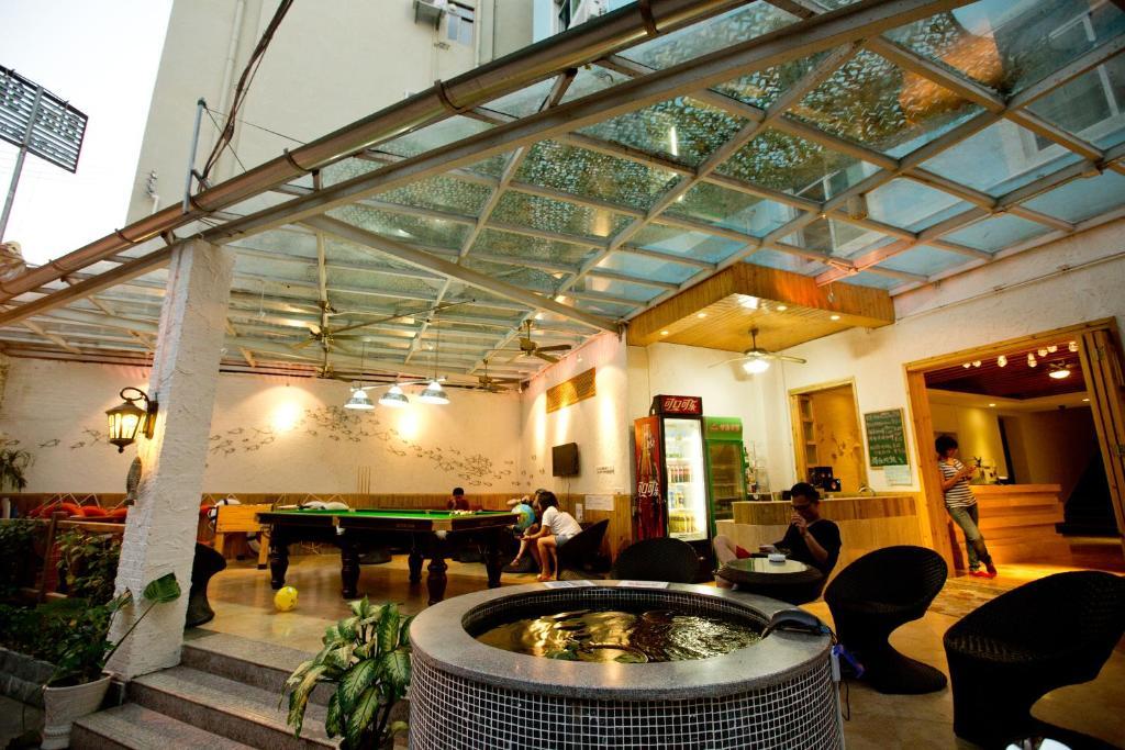 Sanya Bluesky International Youth Hostel Esterno foto
